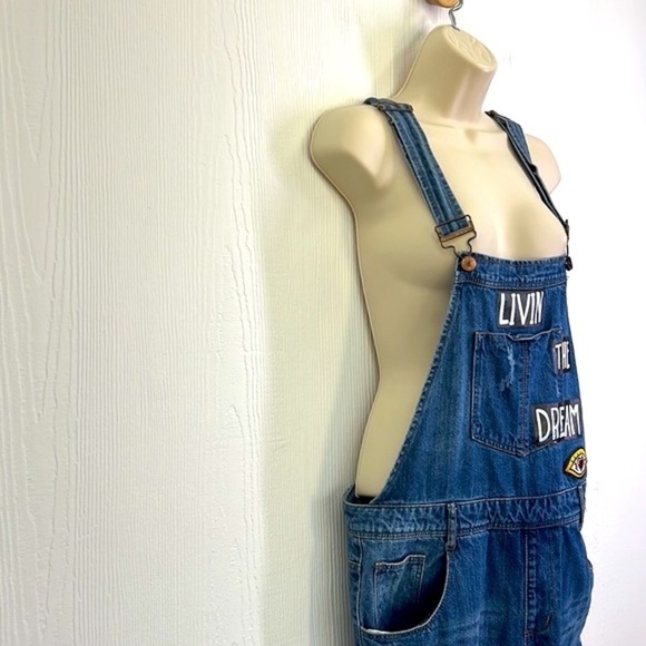Forever 21 - Livin The Dream Patchwork Distressed Overalls Size 28 - Picture 5 of 15